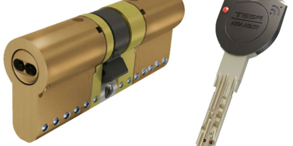 que-es-una-cerradura-antibumping_1539938376